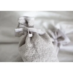 Blush & Blossom Lichtgrijs Kruikenzak| Online
