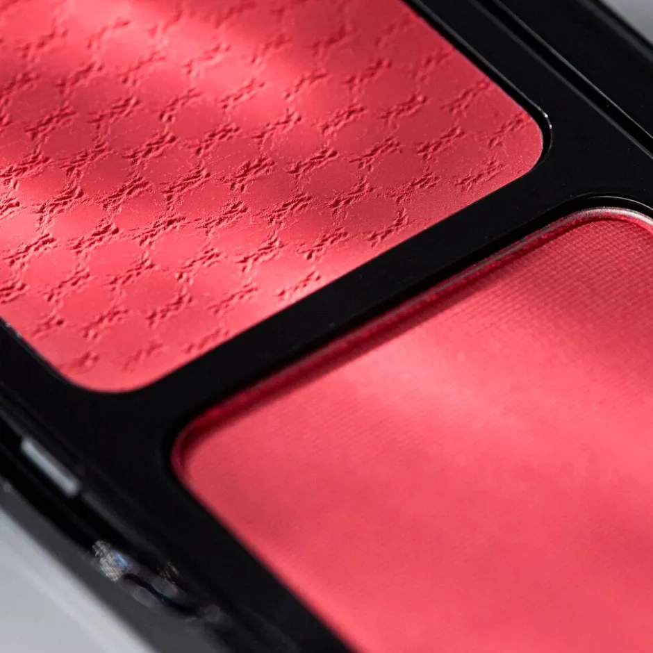Catrice Blush Affair 010 Stunning Strawberry Cream & Powder Palette< Blush