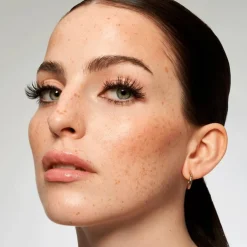 Faked Dramatic Curl Lashes|Catrice Hot