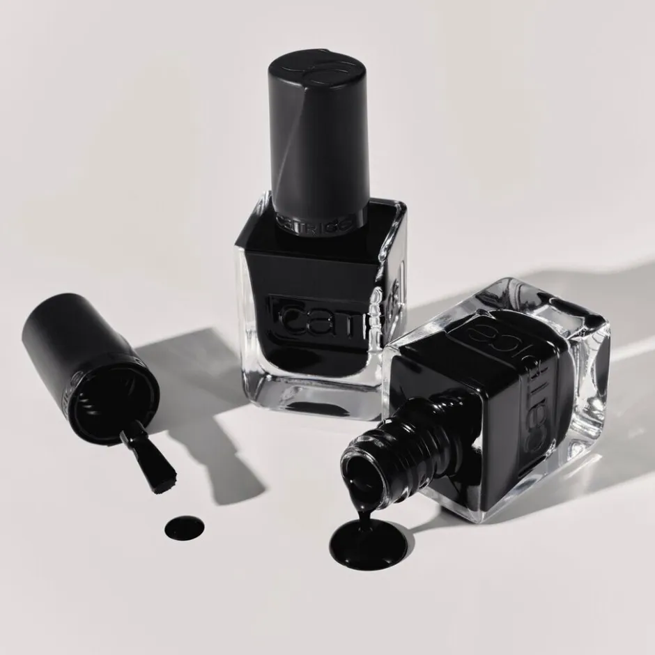 Catrice Gel Affair 37 Black To The Roots Nagellak< Nagellak