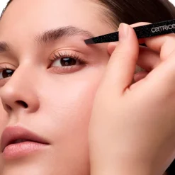 Catrice Magic Perfectors Tweezer< Pincetten