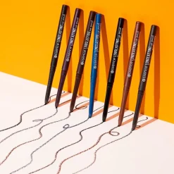 01 Black Fever Long-Lasting Oogpotlood|Essence Hot