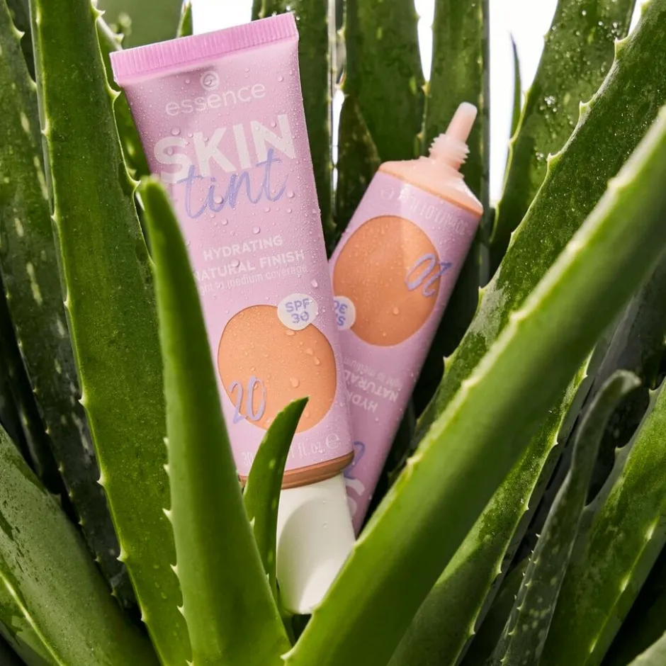Essence 20 Skin Tint< Foundation