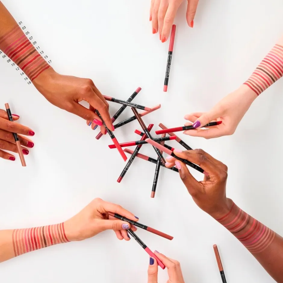 Essence 8H Matte Comfort 11 Chestnut Perfection Lipliner< Lipmake-Up