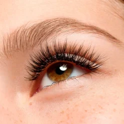 What The Fake! 03 Natural False Lashes|Essence Discount