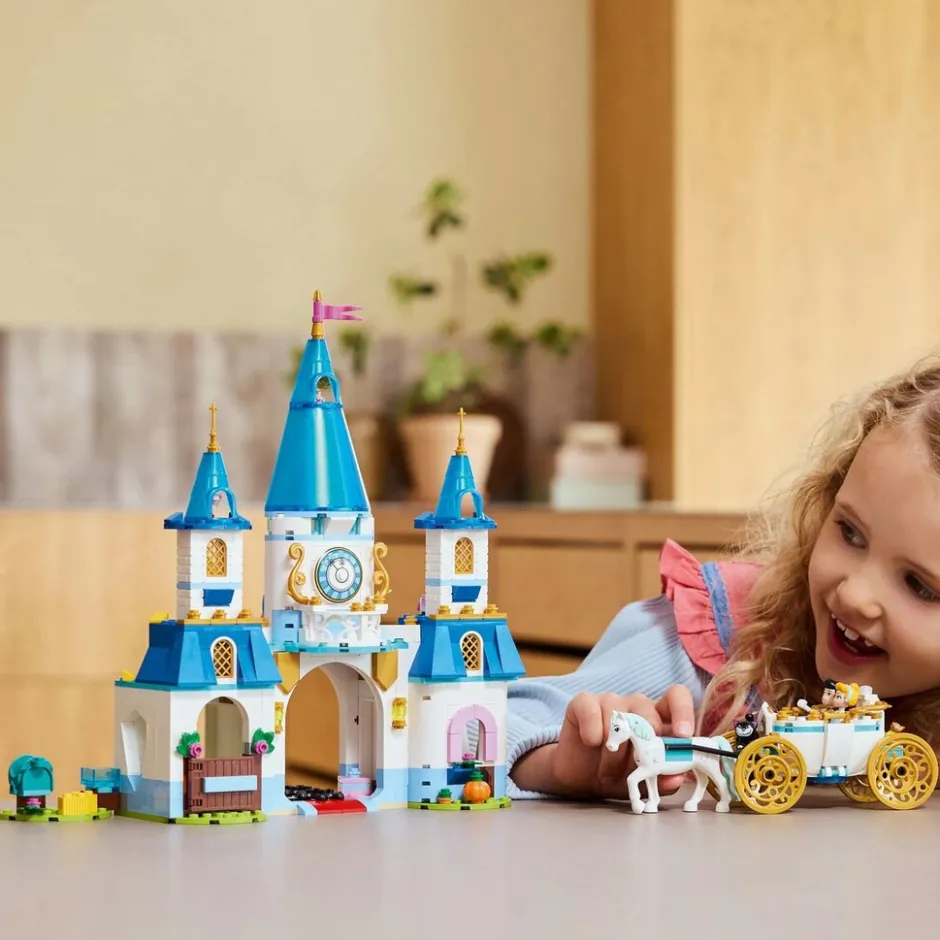 LEGO Disney 43275 Assepoesters Kasteel en Paardenkoets< Lego Films En Series|Lego Disney