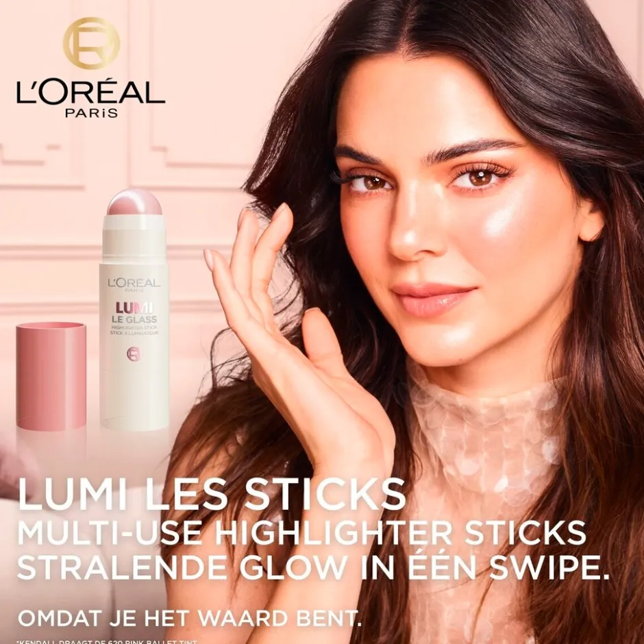 L'Oréal Paris Lumi Le Glow 635 Golden Couture Highlighter Stick|L'Oreal New
