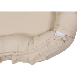 MamaLoes Soft Cotton Ruffle Ecru Babynest< Babynestjes