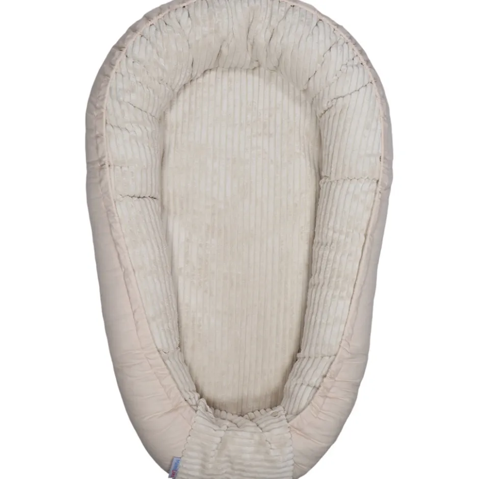 MamaLoes Velours Rib Beige Omkeerbaar Babynest< Babynestjes