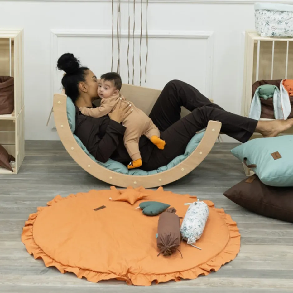 MorDesign Beige 135 cm Multifunctioneel Speelmatras< Speelkleden En Babygyms