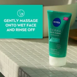 Nivea Skincare NIVEA Derma Skin Clear Scrub< Gezichtsreiniging