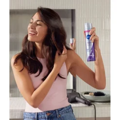Hold 4 Extra Strong Styling Spray|Nivea
