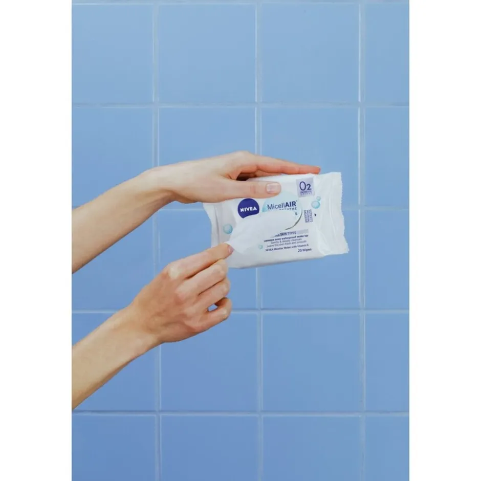 Nivea Skincare NIVEA 3-in-1 Verfrissende Reinigingsdoekjes< Gezichtsreiniging