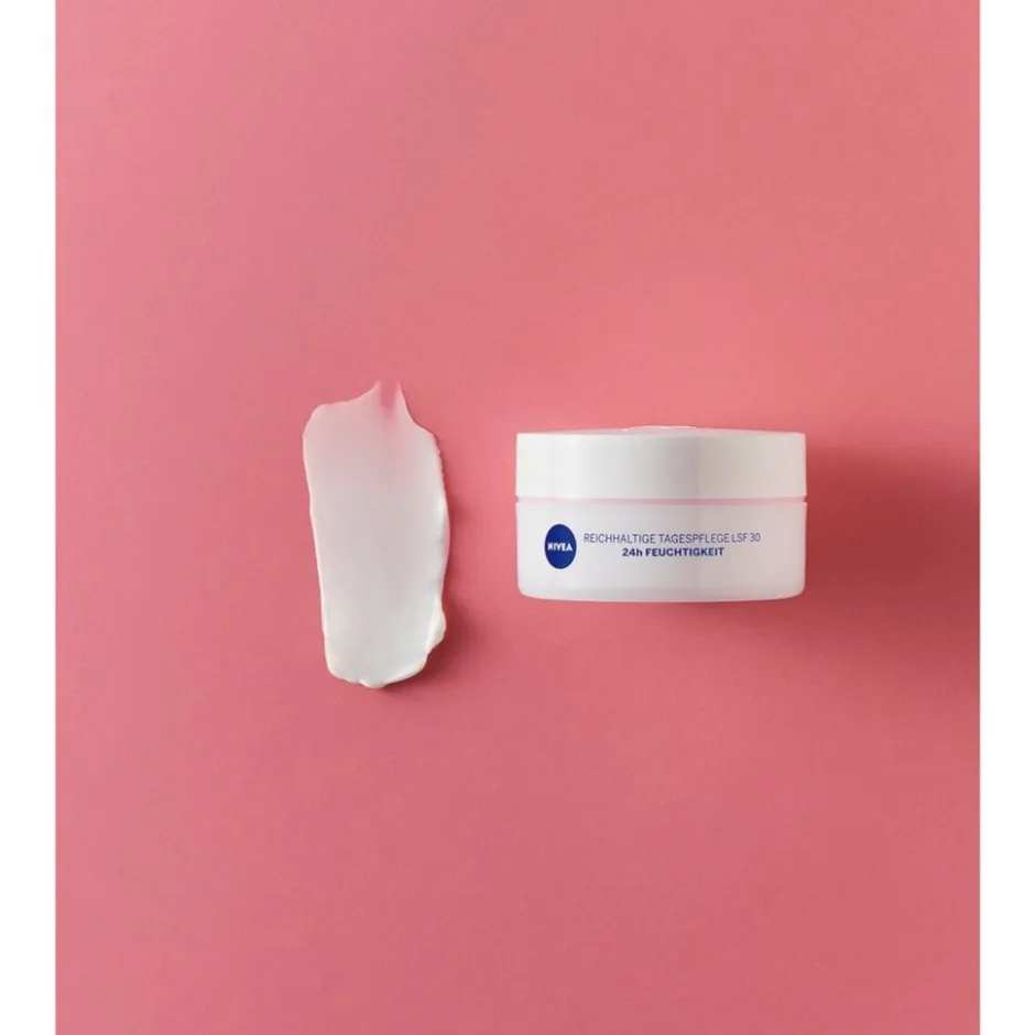 NIVEA SPF30 24H Hydration Voedende Dagcrème|Nivea Skincare Best