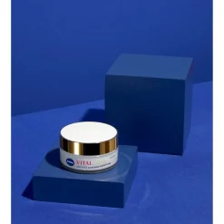 Nivea Skincare NIVEA Vital Soja SPF30 Anti-Age Verstevigende Dagcrème< Dagcreme