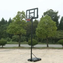 Pegasi basketbalpaal Play< Basketballen