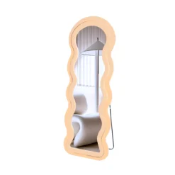 SensaHome Wavy Gestoffeerde Staande Spiegel< Woonaccessoires