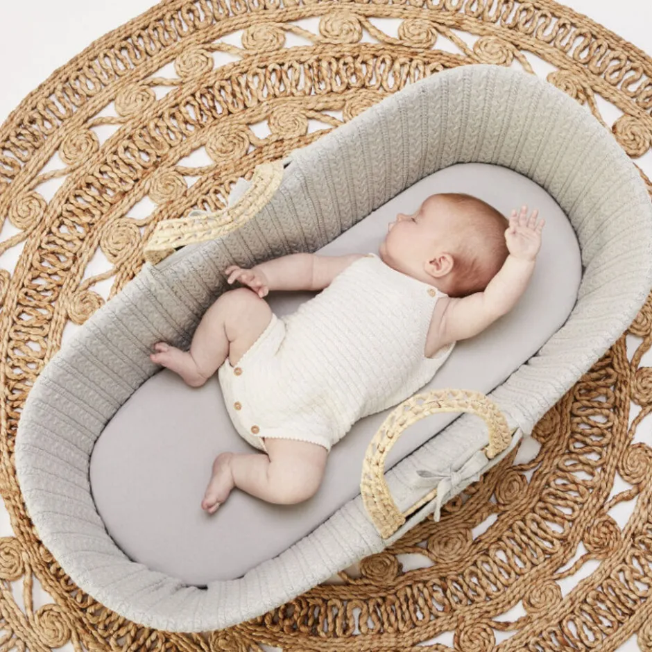 The Little Green Sheep Mozes Mand Knitted< Wiegen