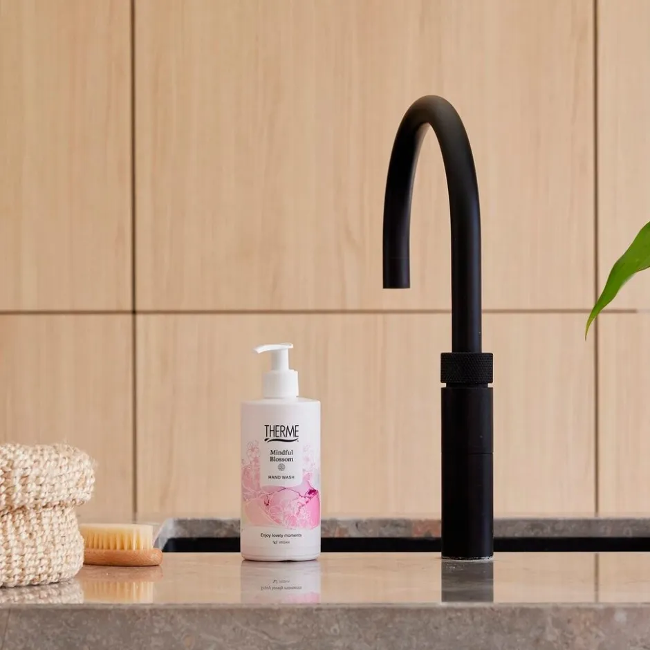 Mindful Blossom Hand Wash|Therme Outlet