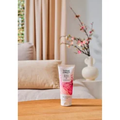 Therme Mindful Blossom Shower Satin Douchecrème< Douchecrème