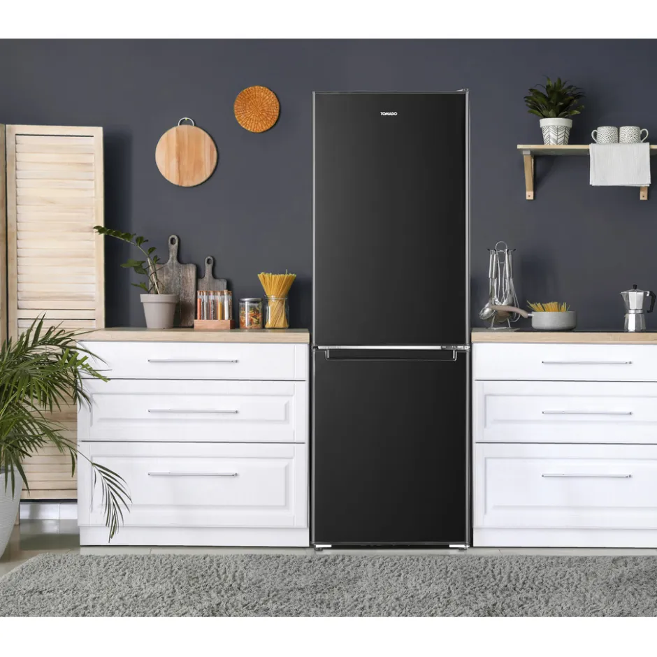 Tomado TCR1420B koel-vriescombinatie< Koelkasten En Vriezers